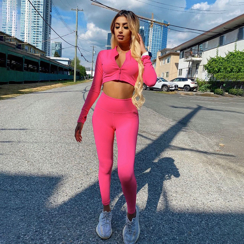 Traje deportivo para mujeres con manga larga y cuerpo físico para entrenamiento físico